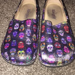 Used Allegria shoes size 37